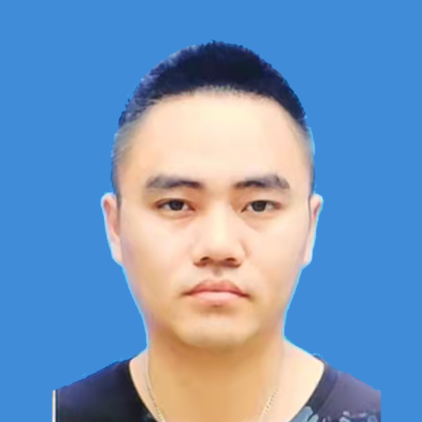梁志全